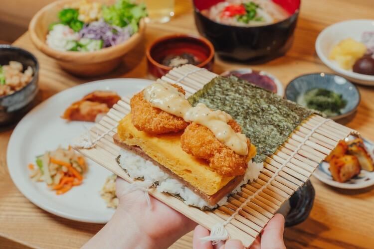 作って楽しい、食べておいしい!マイポーク玉子おにぎり