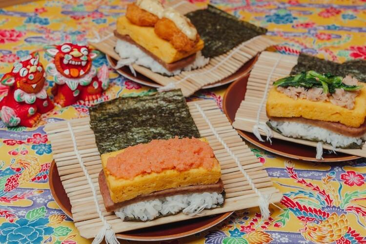 お好きなポーク玉子おにぎりをお楽しみください