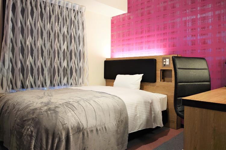 シングルルーム/ベッドサイズ140cm