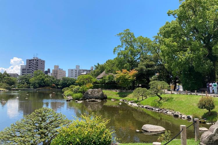 水前寺成趣園　写真提供：熊本県観光連盟