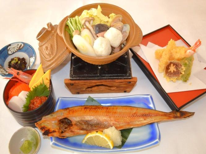 ■オホーツク満喫膳（写真は一例です。）