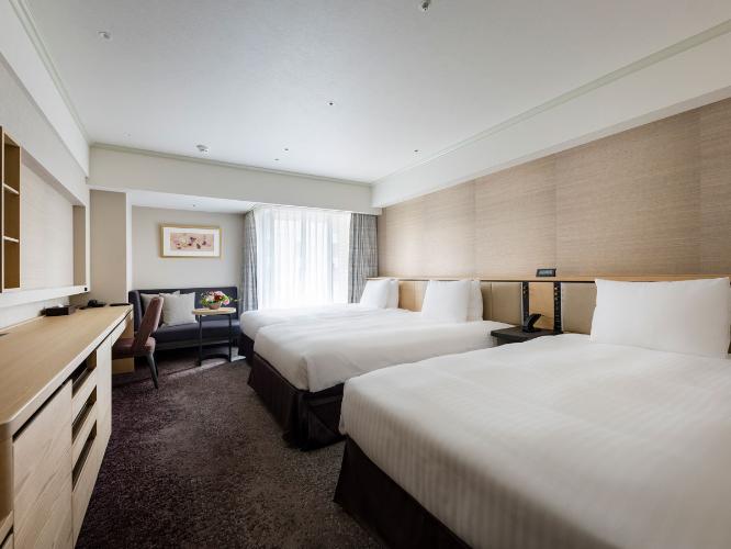 【トリプル・ガーデンサイド】