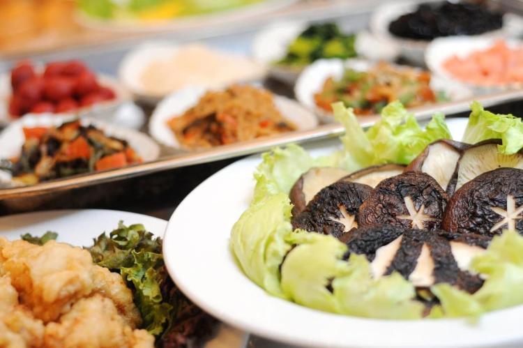 朝食バイキング