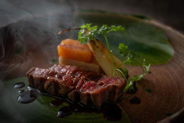 【HANARE】シェフのおすすめをフルコースで提供　※料理一例