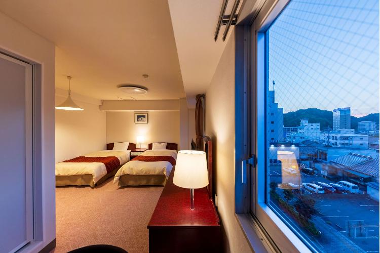 ■ツインルーム■やさしい灯りに包まれる、癒しのお部屋。