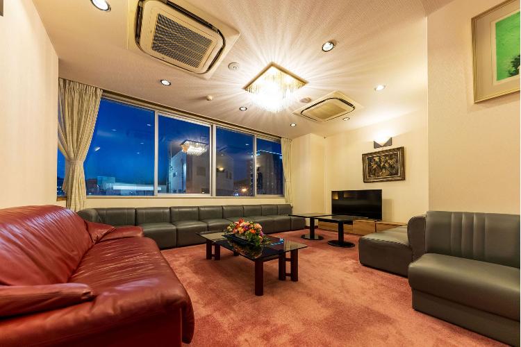 ■内観■ロビーでもお寛ぎいただけます。