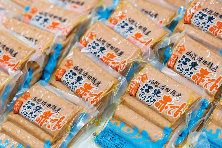 ■浜田特産■唐辛子を混ぜピリ辛味に仕上げ、更にパン粉をまぶして揚げることでサクサクとした食感