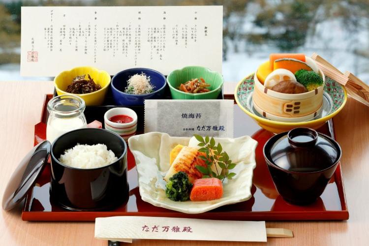 朝食:なだ万「和定食」