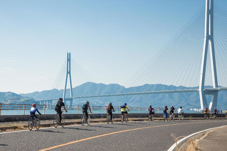 写真提供:広島県 しまなみ海道サイクリング
