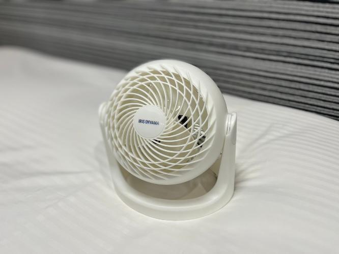 〈サーキュレーター〉フロントにてご用意しています。在庫に限りがございます。