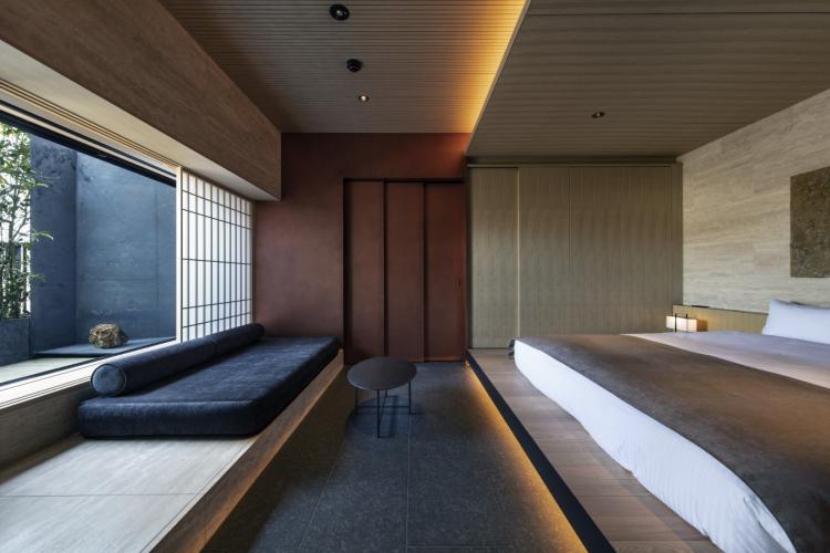 テラス付touプレミアムキングルーム（31平米）