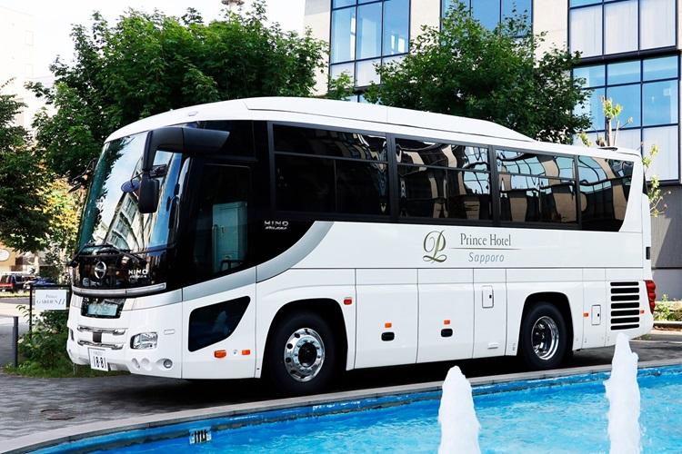 札幌駅⇔札幌プリンスホテルをつなぐシャトルバス。詳細は自社HPをご覧ください。