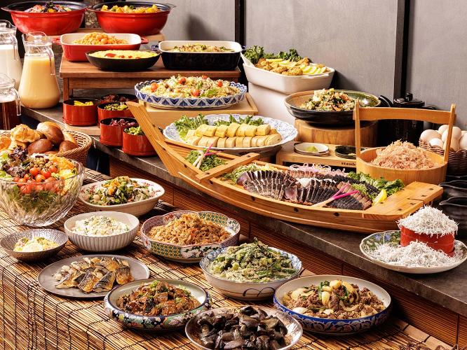 【朝食イメージ】高知のご当地料理を盛り込んだ和洋ブッフェスタイルで朝食を提供しております