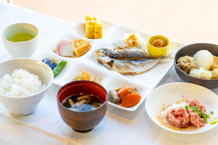 朝食ビュッフェ　※イメージ