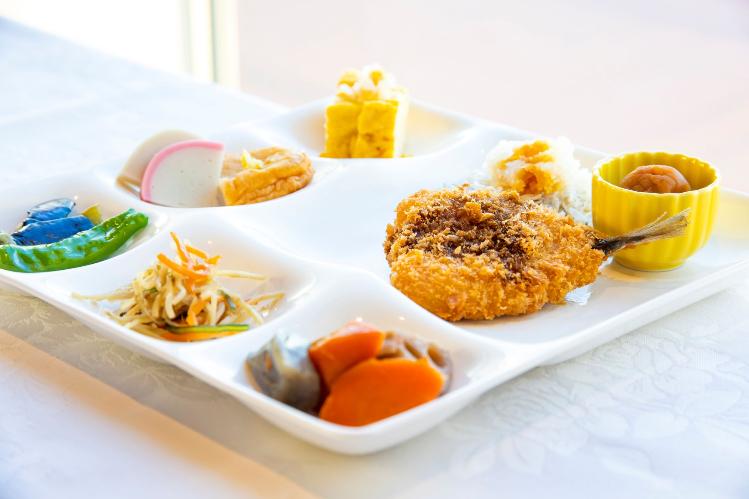 朝食ビュッフェ　※イメージ