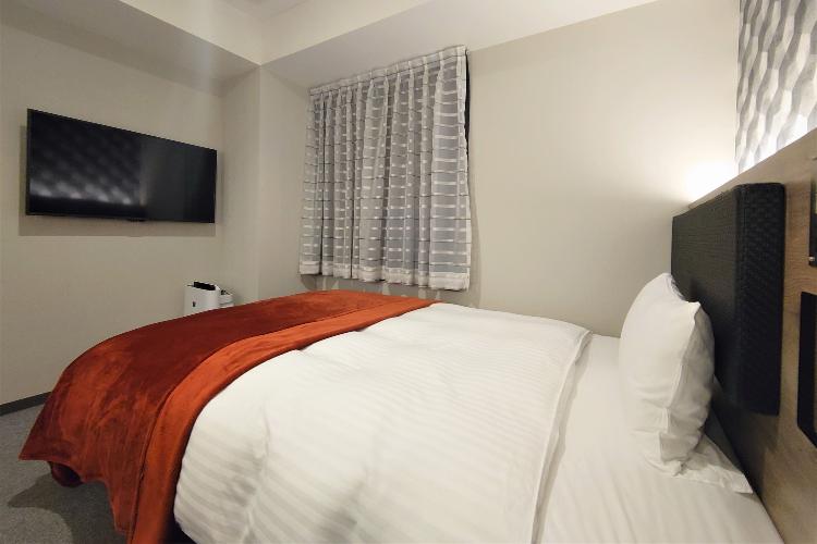 シングルルーム（16平米・140cmダブルベッド）