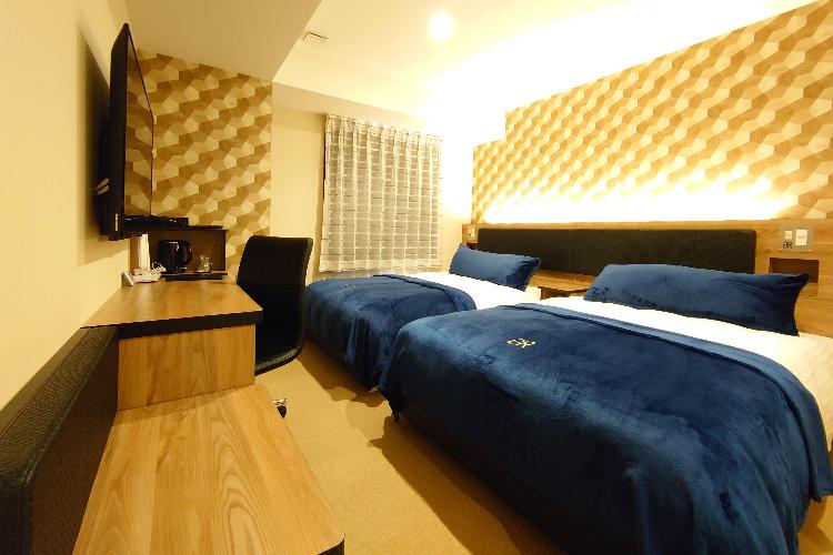 ツインA　23平米・130cmベッド