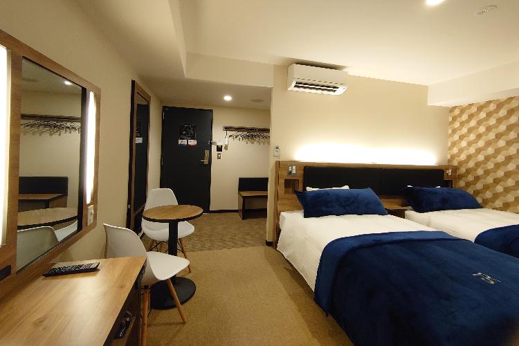 ツインB　25平米・130cmベッド