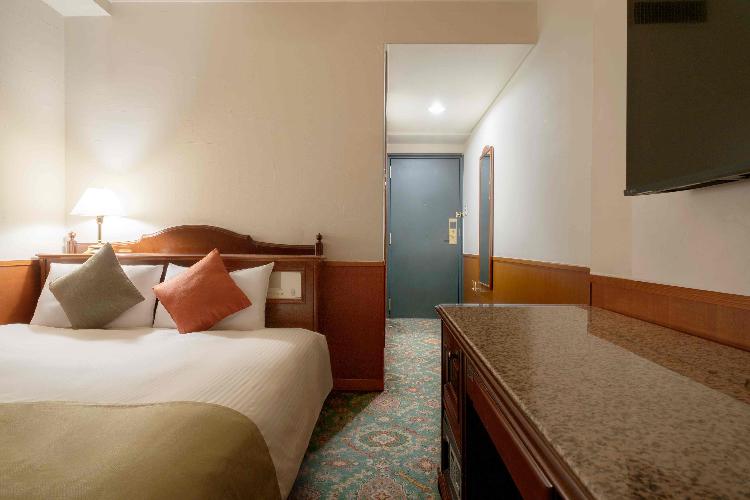 ダブルルーム14平米