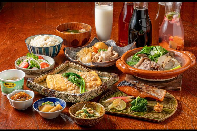 朝食　メイン4種