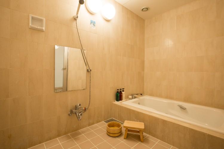 バスルーム(和洋ファミリースイート)