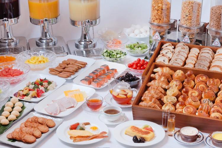 朝食(ブッフェ)