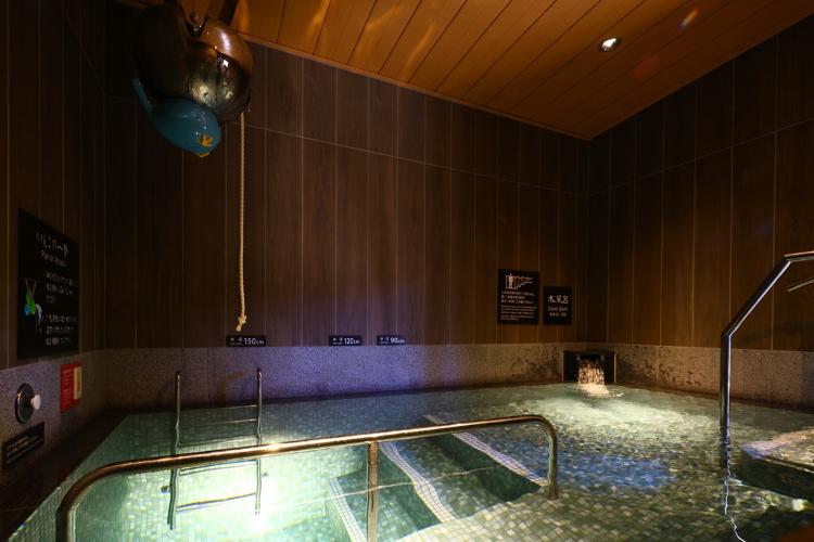 男女別大浴場　三刀屋の湯　【水風呂】