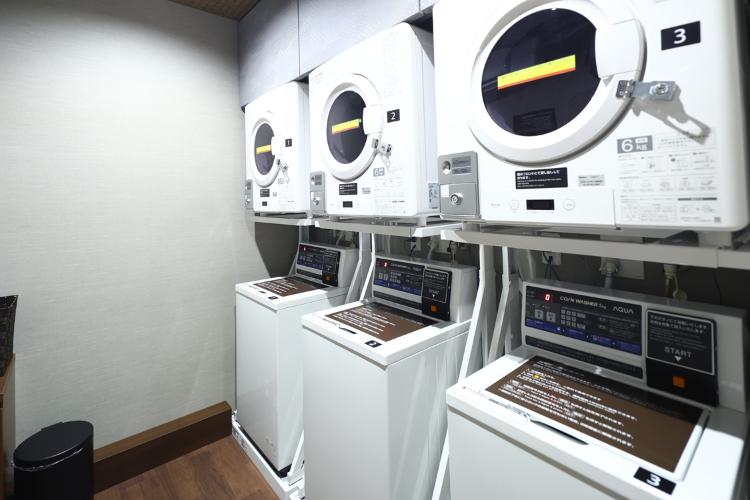 ランドリーコーナー(男女大浴場脱衣所内）