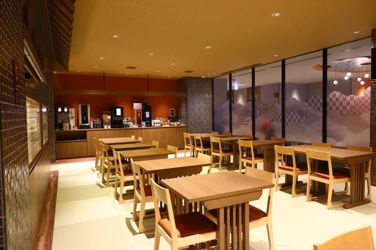 朝食レストラン会場『HATAGO』