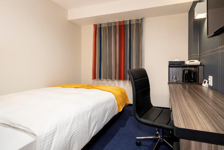 シングルルーム/ベッドサイズ140cm