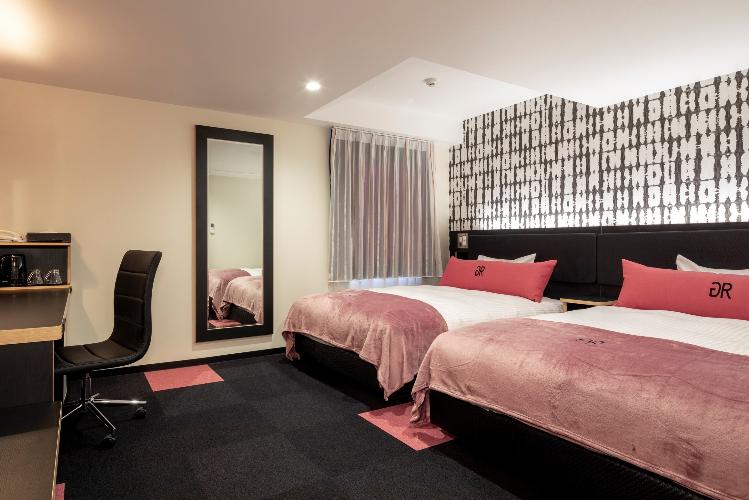 ツインB / ３〜４名で利用の場合はワンベッド２名利用となります