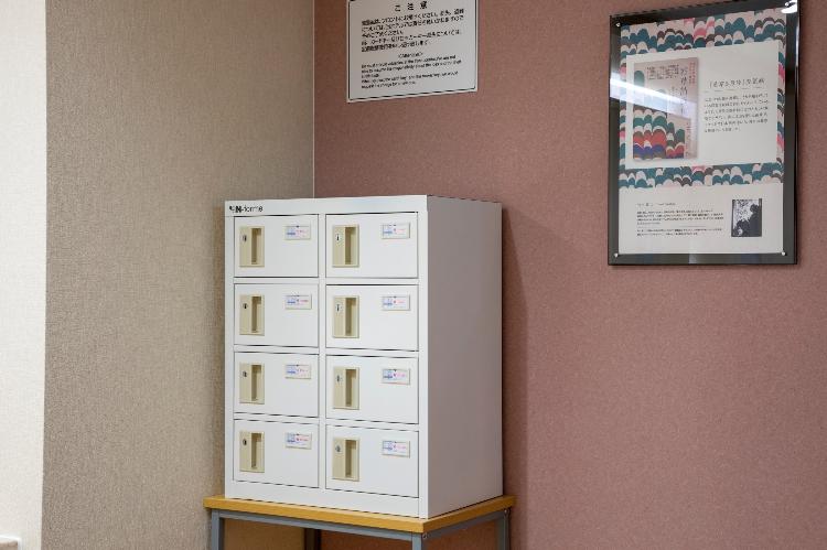 貴重品ＢＯＸ　男女ともに完備しております。