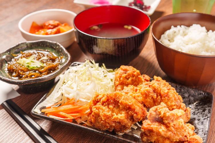 唐揚げ定食