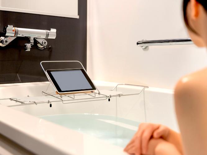 【レディースルーム】動画や音楽を聴きながら癒しのバスタイム♪