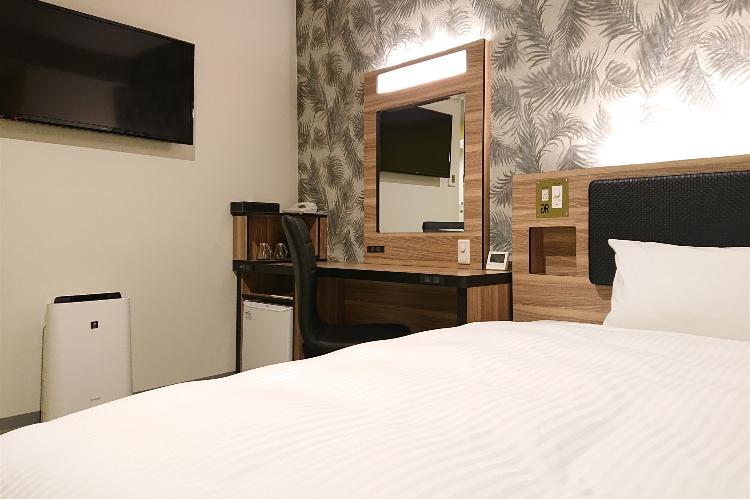 シングルルーム/ベッドサイズ140cm■2名1室利用の場合は、ワンベッド2名利用