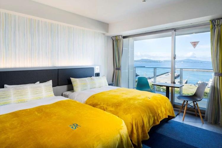 オーシャンビューツインB / 130cmダブルベッド×2台■3〜4名利用の場合はダブルベッド1台に2名利用