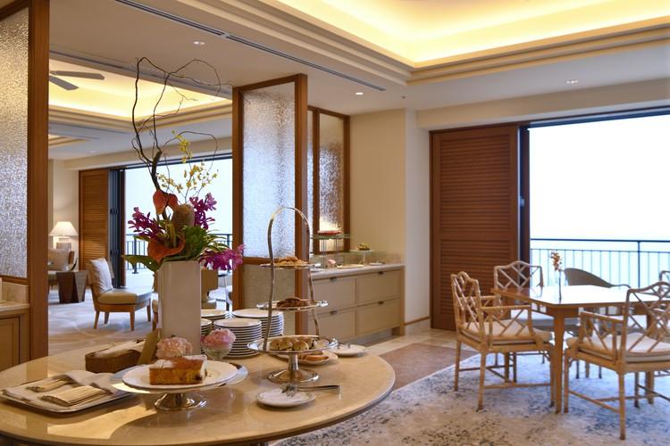 クラブラウンジ