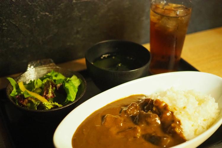 カレー定食