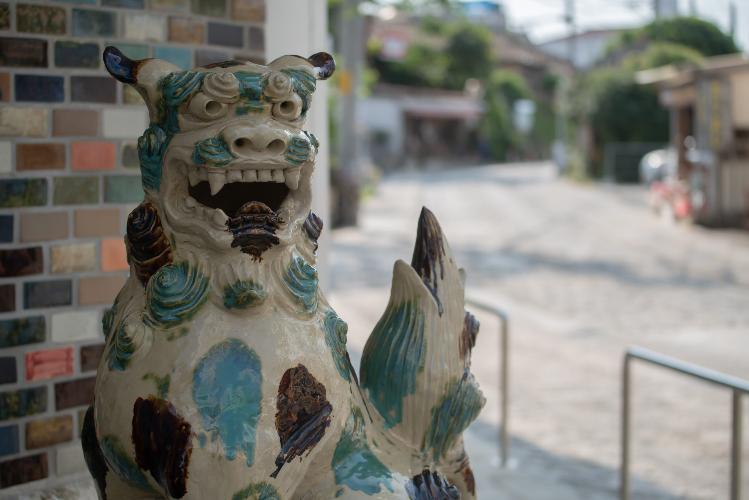 【提供元 那覇市】やちむん通り