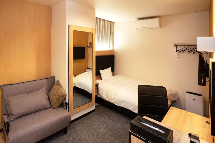 ユニバーサル　バリアフリー対応