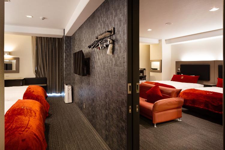 フォースルーム