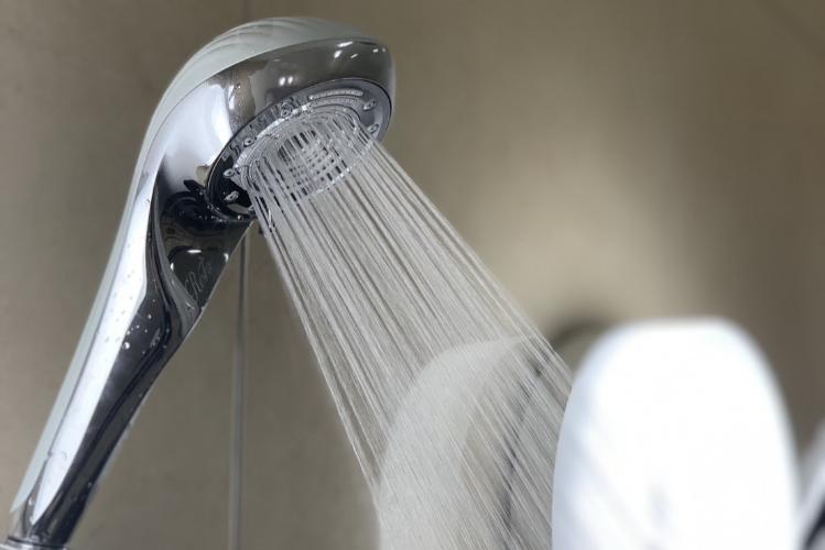 女性大浴場　「リファ」シャワーヘッド