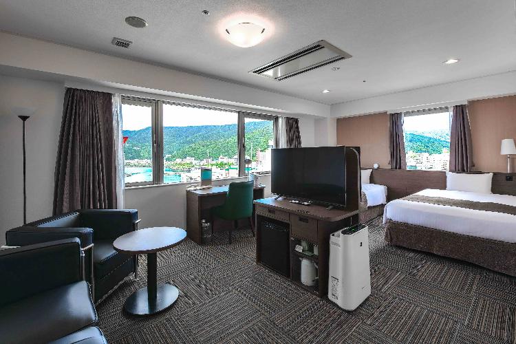 デラックスツイン