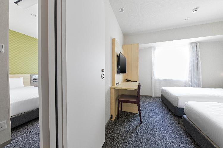 【客室】コネクトフォース<禁煙>4名利用(34平米)