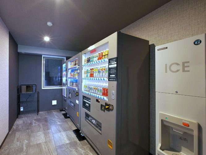 ■自動販売機コーナー