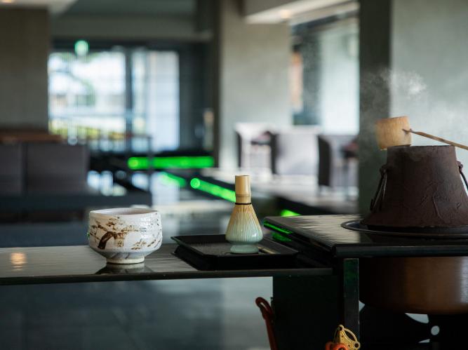 【茶室 夢窓庵】お作法にとらわれず自由にお抹茶を体験してみては