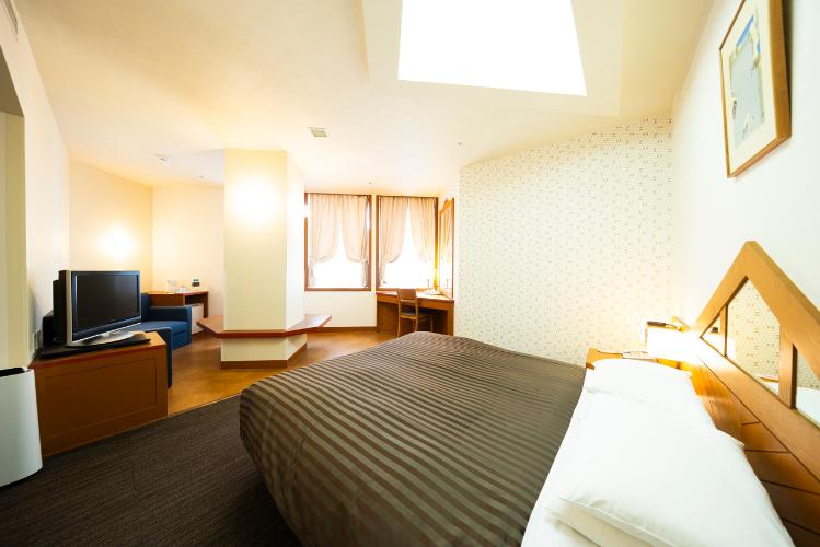 モデレートダブルルーム　32平米