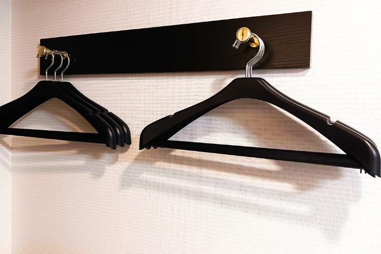 1名のお部屋は各部屋4本、2名のお部屋は各部屋6本ご用意。