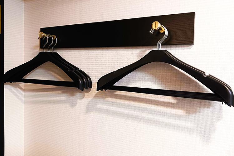 1名様ご利用のお部屋は各部屋4本、2名様ご利用のお部屋は各部屋6本ご用意。