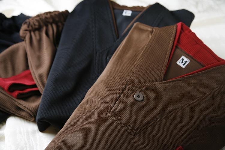 【客室備品】館内着は当ホテルのオリジナル。ゆったりと着やすい素材です。